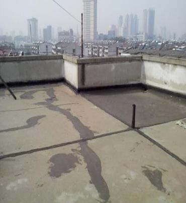 成安漏水维修 楼顶漏水是什么原因，楼顶漏水维修方法是什么?